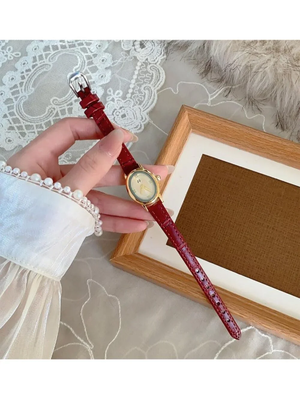 Women's Red Vintage Oval Analog Quartz Roman Numeral Dial Leather Strap Watch